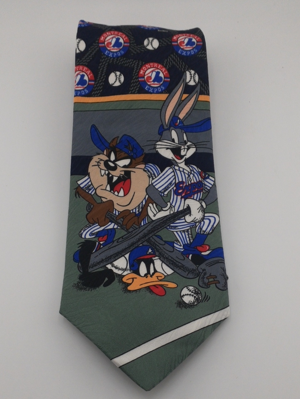 Vintage Looney Tunes Montreal Expos Novelty Tie Baseball